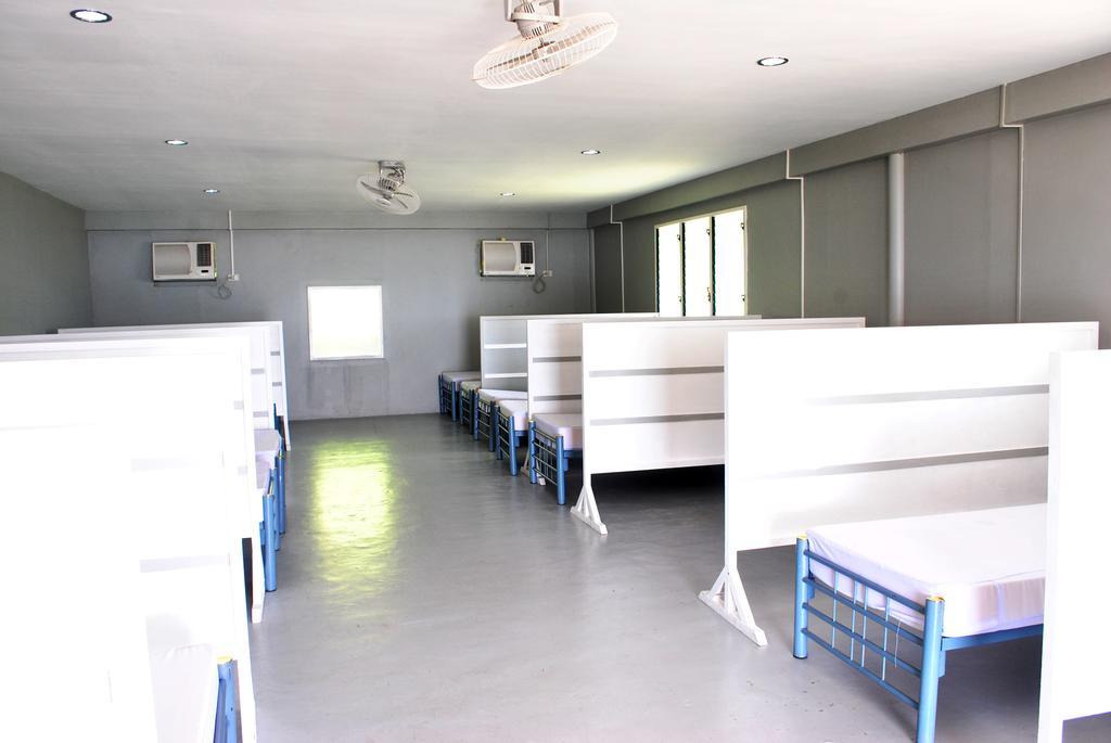 Leyte Park Resort Hotel Tacloban Phòng bức ảnh