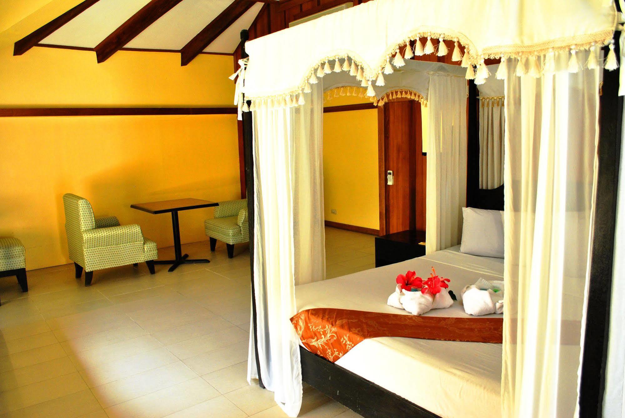 Leyte Park Resort Hotel Tacloban Ngoại thất bức ảnh