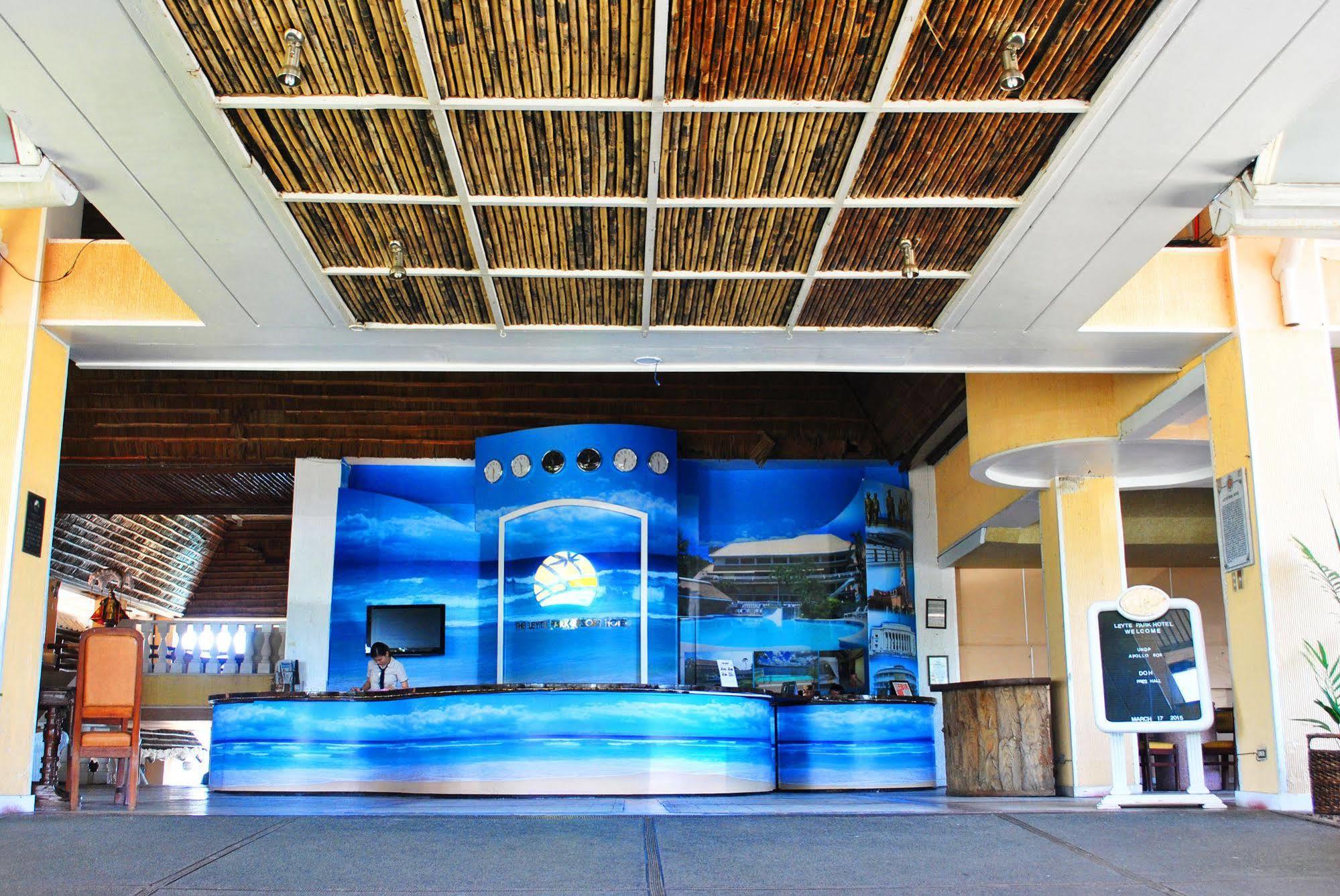 Leyte Park Resort Hotel Tacloban Ngoại thất bức ảnh
