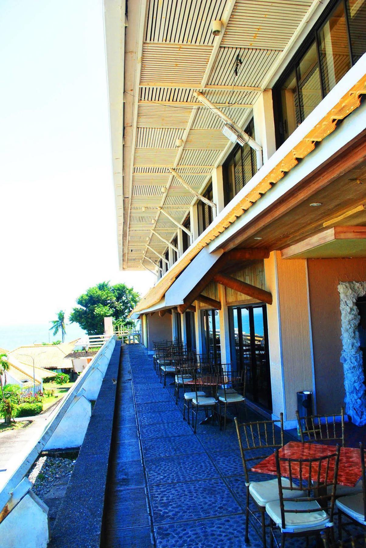 Leyte Park Resort Hotel Tacloban Ngoại thất bức ảnh